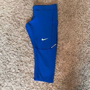 Nike Crop Legging